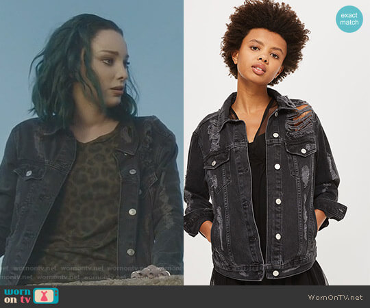 Topshop Moto Extreme Ripped Denim Jacket worn by Lorna Dane (Emma Dumont) on The Gifted