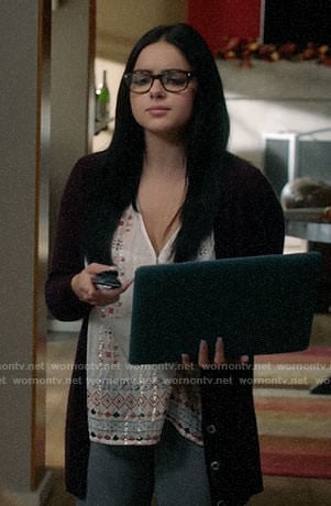 Alex’s embroidered Thanksgiving top on Modern Family