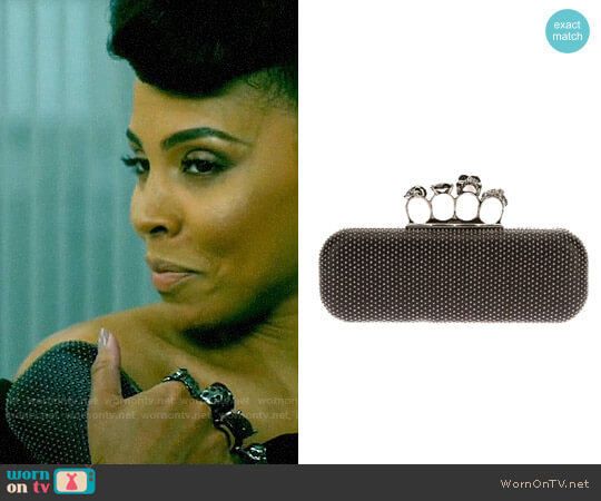 Alexander McQueen Knucklebox studded clutch worn by Tegan Price (Amirah Vann) on How to Get Away with Murder