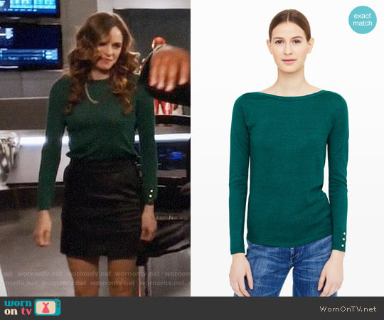 Club Monaco Lana Button Sweater in Mint Julep worn by Caitlin Snow (Danielle Panabaker) on The Flash