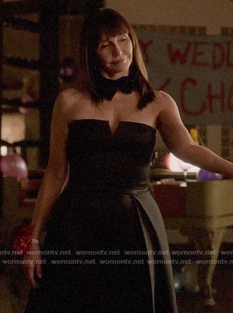 Gail’s black strapless wedding dress on Last Man on Earth