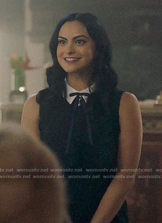Veronica’s dark green collared dress on Riverdale