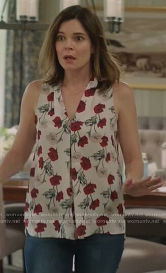 Heather’s white floral print sleeveless top on Life in Pieces