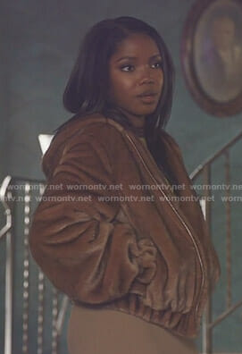 Alex’s brown hooded jacket on Star