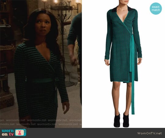 Diane von Furstenberg Checkered Wrap Dress worn by Catherine Wilder (Angel Parker) on Marvels Runaways