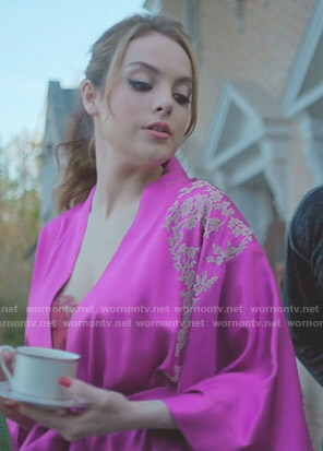 Fallon’s pink floral silk robe on Dynasty