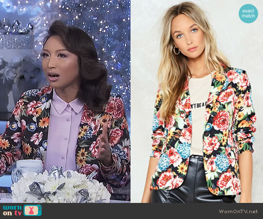 Nasty Gal Hate to See You Grow Floral Blazer worn by Jeannie Mai on The Real