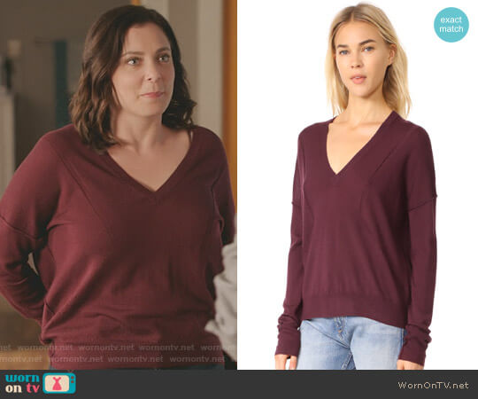 Rag & Bone/JEAN Bevan Sweater worn by Rebecca Bunch (Rachel Bloom) on Crazy Ex-Girlfriend