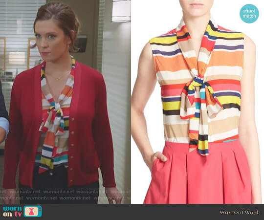 Alice + Olivia Indira Top worn by Katherine Wendelson (Briga Heelan) on Great News