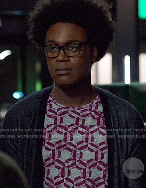 Curtis’s purple geometric print t-shirt on Arrow