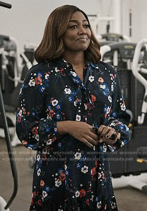 Daisy’s floral long sleeved dress on Madam Secretary
