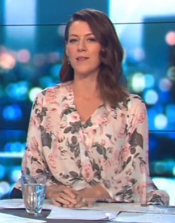 Gorgi’s pink floral print wrap dress on The Project