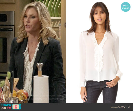 LAgence Guilietta Ruffle Blouse worn by Claire Dunphy (Julie Bowen) on Modern Family