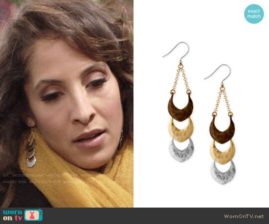 Lucky Brand Tri-Tone Triple Drop Earrings worn by Lily Winters (Christel Khalil) on The Young and the Restless