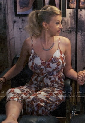 Stephanie’s leaf print jumpsuit on Fuller House