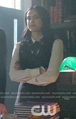 Veronica’s black and white layered dress on Riverdale