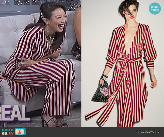 Zara Long Asymmetric Tunic worn by Jeannie Mai on The Real