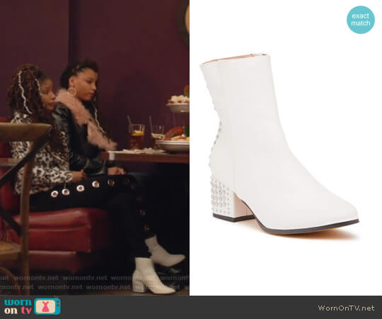 Chase and Chloe Maura Studded Snake Skin Print Boots worn by Skylar Forster (Halle Bailey) on Grown-ish