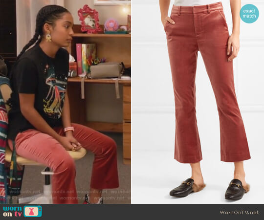 Frame Cropped cotton-blend velvet flared pants worn by Zoey Johnson (Yara Shahidi) on Grown-ish