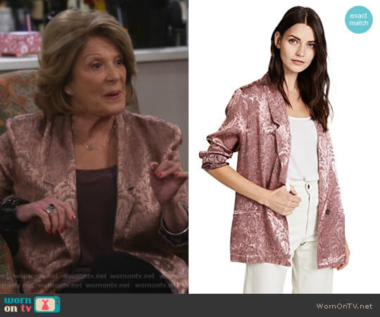Free People Silky Jacquard Blazer worn by Judy Roberts (Linda Lavin) on 9JKL