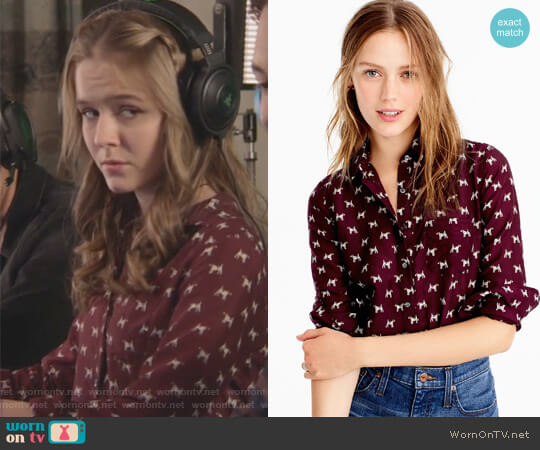 J. Crew Popover shirt in Terrier print worn by Taylor (Izabela Vidovic) on The Fosters