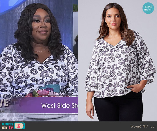 Lane Bryant Printed Kimono Sleeve Top worn by Loni Love on The Real