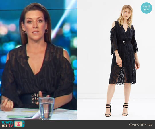 Life with Bird Looking in Dress worn by Gorgi Coghlan on The Project