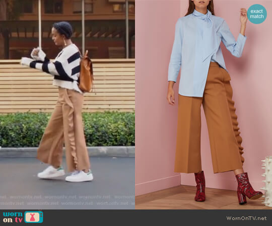 MSGM Trouser with Ruffles worn by Zoey Johnson (Yara Shahidi) on Grown-ish