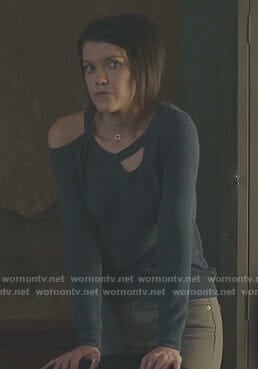 Sage’s blue cutout top on The Gifted
