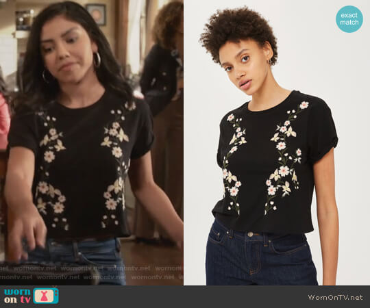 Topshop Floral Embroidery T-Shirt worn by Poppy Sinfuego (Nandy Martin) on The Fosters