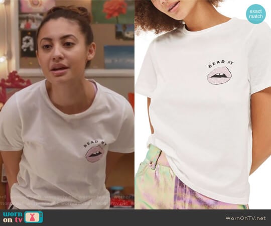 Topshop Read My Lips Graphic Tee worn by Ana Torres (Francia Raisa) on Grown-ish