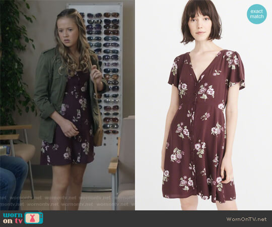 Abercrombie & Fitch Button-up Mini Dress worn by Samantha Hughes (Holly Barrett) on Life in Pieces