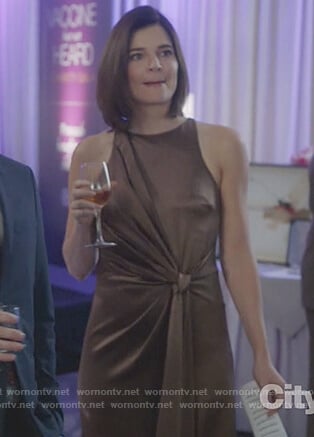 Heather’s metallic brown tie knot dress on Life in Pieces