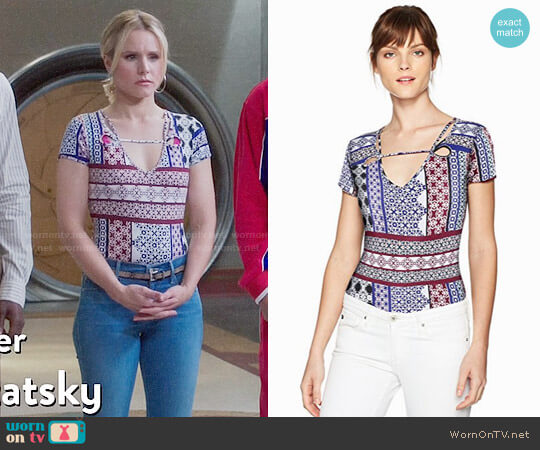 Guess Wren Bodysuit in Moroccan Mosaic True White worn by Eleanor Shellstrop (Kristen Bell) on The Good Place