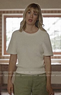 Melissa’s white ribbed short sleeve sweater on Last Man on Earth