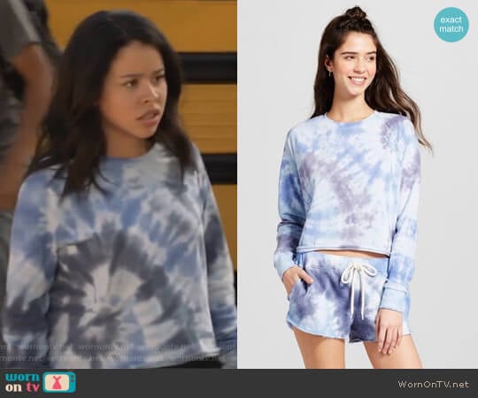 Mossimo Cropped Crew Sweatshirt worn by Mariana Foster (Cierra Ramirez) on The Fosters