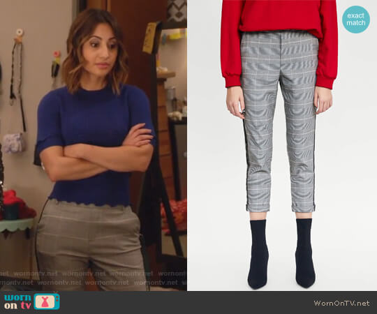 Zara Checked Trousers with Side Stripes worn by Ana Torres (Francia Raisa) on Grown-ish