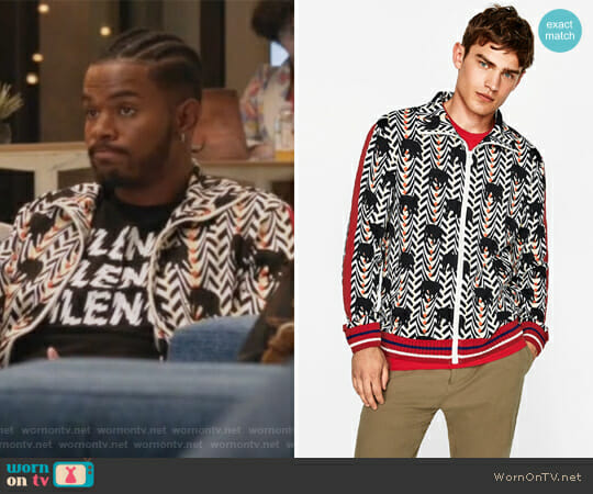 Zara Elephant Print Sweatshirt with Zip worn by Aaron Jackson (Trevor Jackson) on Grown-ish