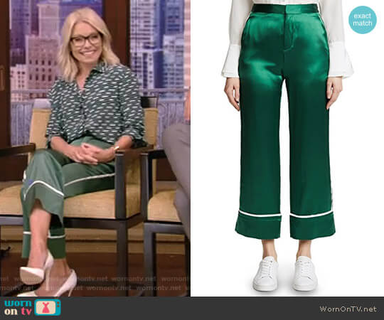 Edition10 Pajama Pants worn by Kelly Ripa on Live with Kelly and Mark