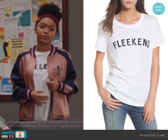 Sub Urban Riot Fleekend Graphic Tee worn by Zoey Johnson (Yara Shahidi) on Grown-ish