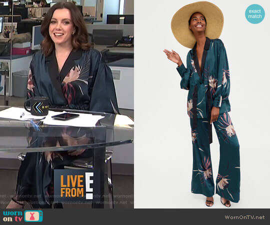 Zara Floral Print Trousers worn by Melanie Bromley on E! News