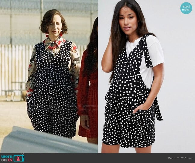 ASOS Maternity Dungaree Playsuit with Strapping Detail in Spot Print worn by Carol Pilbasian (Kristen Schaal) on Last Man On Earth