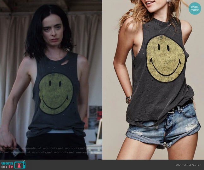 Daydreamer Destroyed Smiley Tank Top worn by Jessica Jones (Krysten Ritter) on Jessica Jones