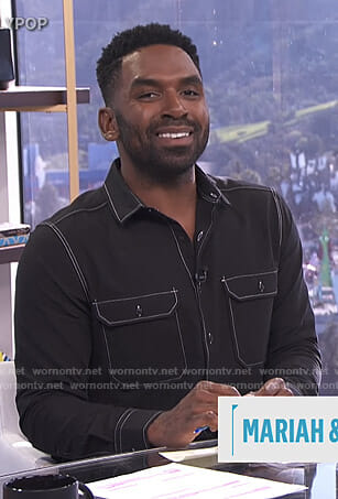 Justin’s black shirt with white stitching on E! News Daily Pop