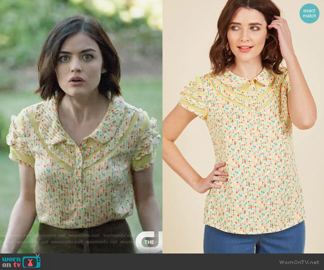 Modcloth Cater to Your Quirk Top worn by Stella Abbott (Lucy Hale) on Life Sentence