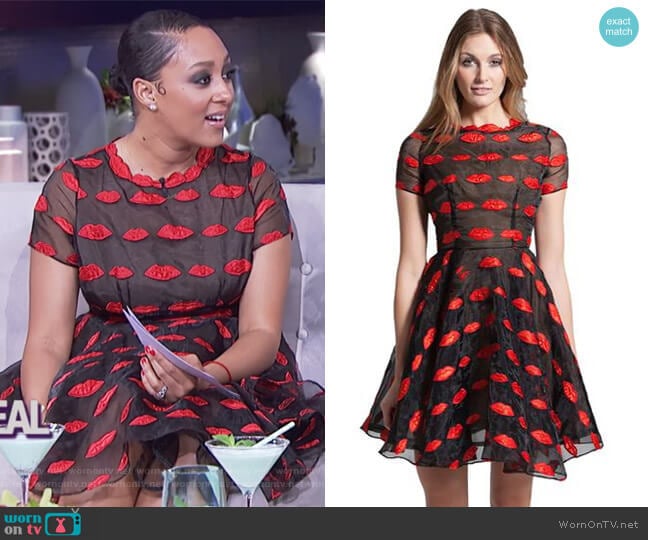 Narces Daelyn Dress worn by Tamera Mowry on The Real