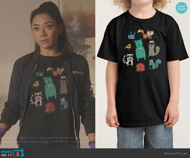 Tiffany Pankratz Wildlife Observation Tee worn by Ella Lopez (Aimee Garcia) on Lucifer