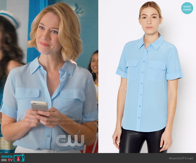 Equipment Slim Signature Short Sleeve Shirt in Parisian Blue worn by Petra Solano (Yael Grobglas) on Jane the Virgin
