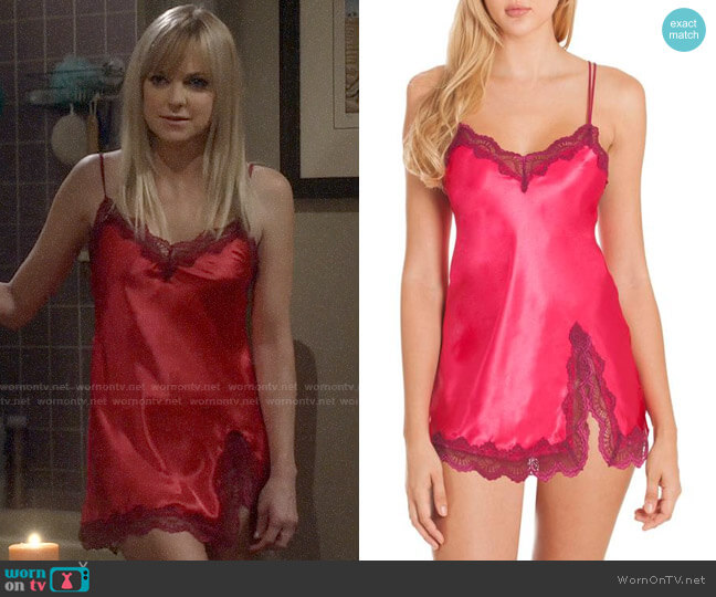 In Bloom by Jonquil Satin Chemise worn by Christy Plunkett (Anna Faris) on Mom