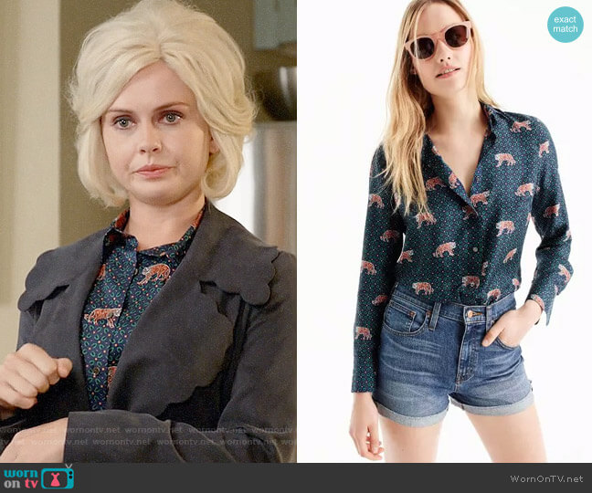 J.Crew Silk Twill Button-up in Tiger Print worn by Liv Moore (Rose McIver) on iZombie